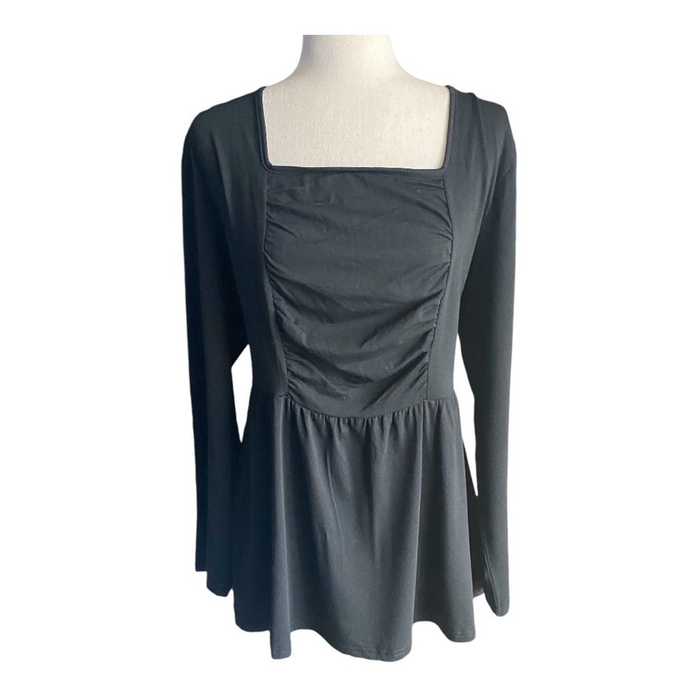 BOUTIQUE-BLACK BABYDOLL RUCHED TOP-SIZE 2XL
